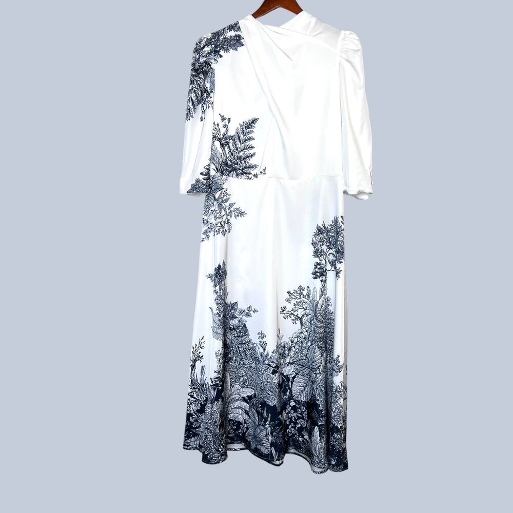 NWT Floral Print Midi Dress in White with Black Botanical Print Women's Large - Picture 2 of 16